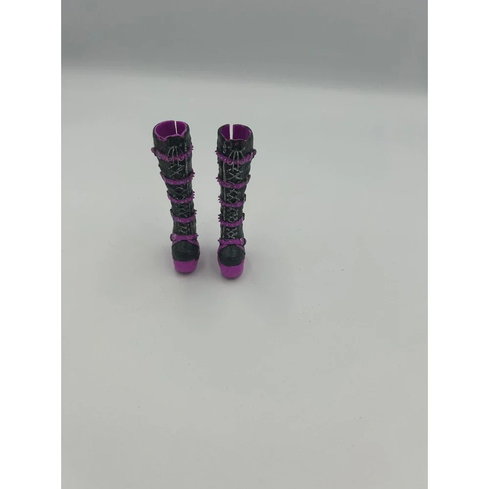 Monster High Fearbook Toralei Tall Platform Boots Painted